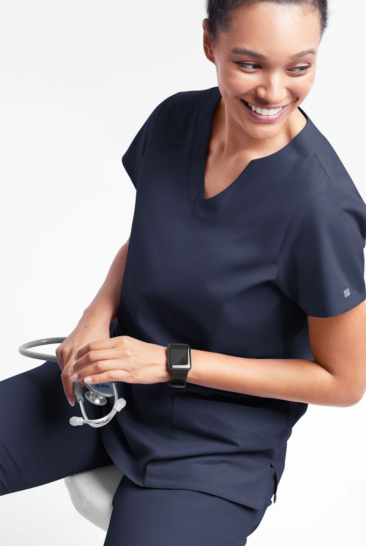 Butter-Soft Originals Women's 6-Pocket Scallop Neck Scrub Top 6 Butter-Soft Originals Women's 6-Pocket Scallop Neck Scrub Top - Image 4