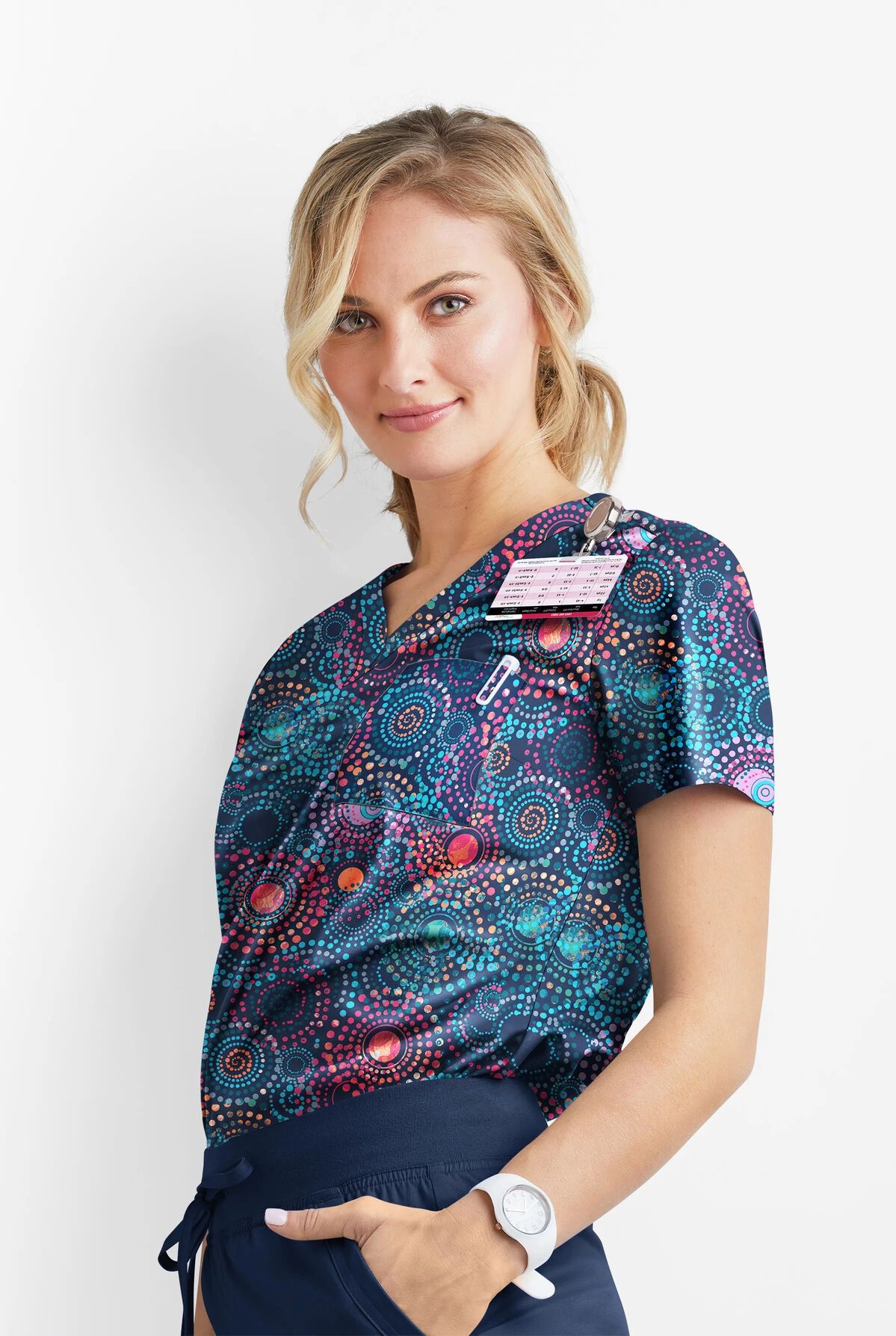 Butter-Soft Pop Circles Navy Women's 1-Pocket V-Neck Tuck-In Print Scrub Top 5 Butter-Soft Pop Circles Navy Women's 1-Pocket V-Neck Tuck-In Print Scrub Top - Image 3