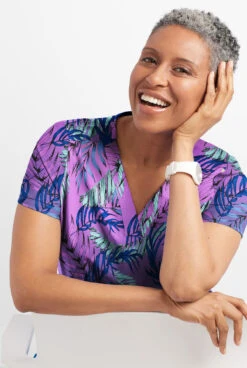 UA Butter-Soft STRETCH Palm Fronds Aqua Moon Women's 1-Pocket V-Neck Print Scrub Top 7 UA Butter-Soft STRETCH Palm Fronds Aqua Moon Women's 1-Pocket V-Neck Print Scrub Top -Fashion Clothing TS452PFA 3