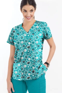 Butter-Soft Smiling Snowflakes Teal Women's 4-Pocket Rounded V-Neck Print Scrub Top 6 Butter-Soft Smiling Snowflakes Teal Women's 4-Pocket Rounded V-Neck Print Scrub Top -Fashion Clothing TS697SSTL 2