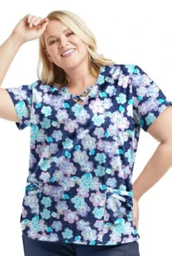 Butter-Soft STRETCH Bloom Butterflies & Belize Ikat Womens 4-Pocket Crisscross Mixed Print Scrub Top 7 Butter-Soft STRETCH Bloom Butterflies & Belize Ikat Womens 4-Pocket Crisscross Mixed Print Scrub Top -Fashion Clothing TS756BBNV 100323 3